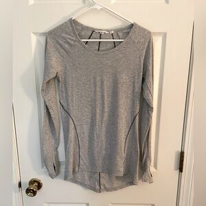 Athleta Shiva top 2 in gray heather